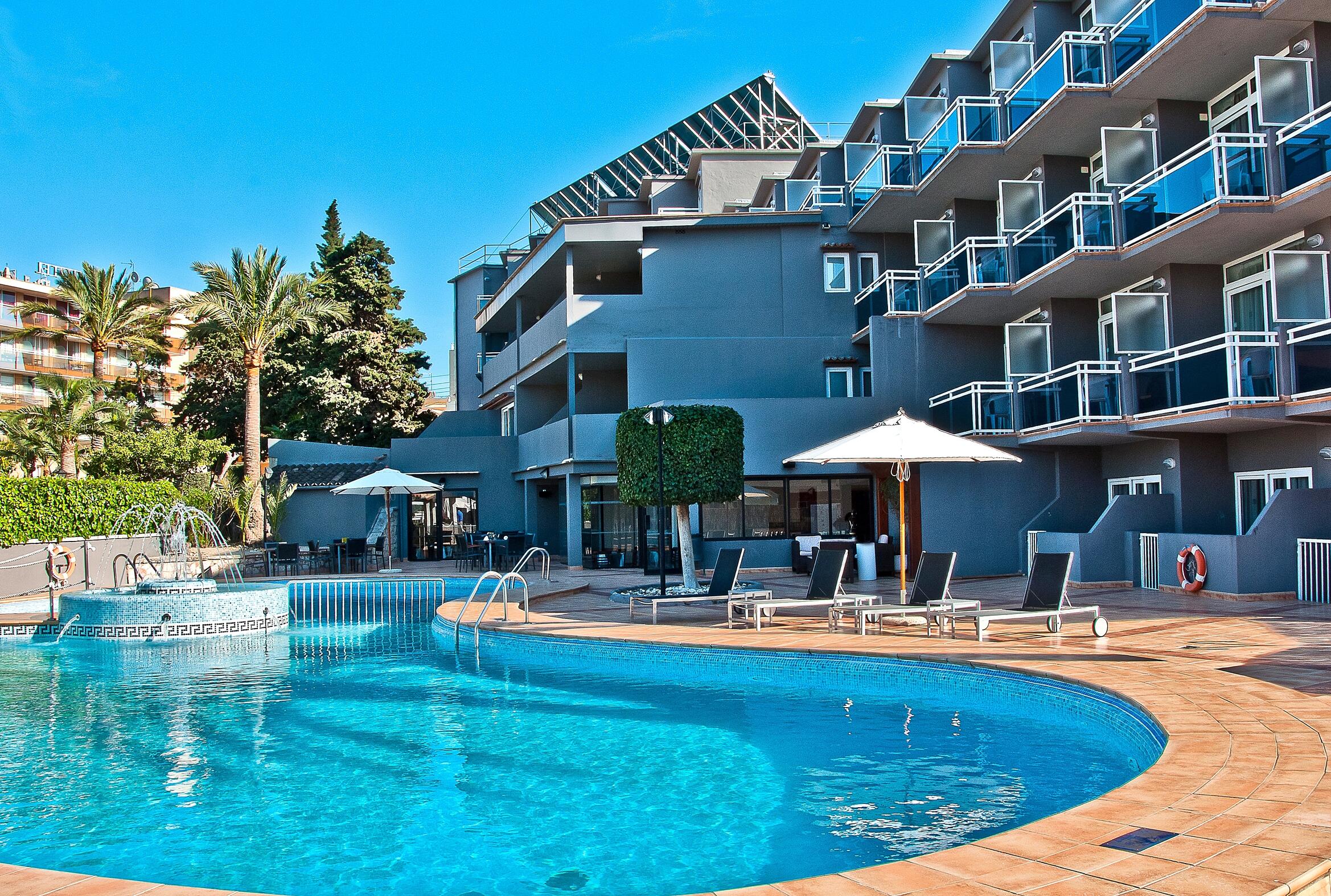 BQ Augusta - Piscina 2.jpg